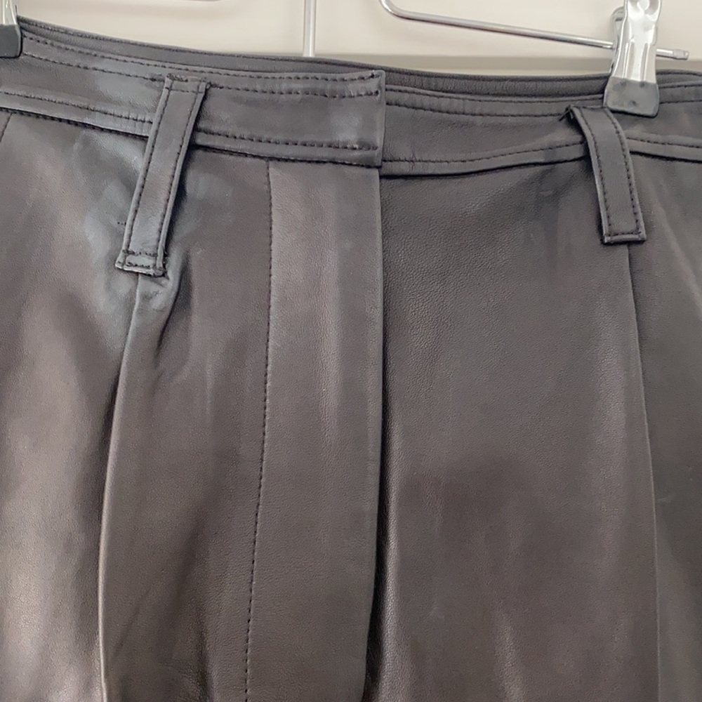 Frame Leather Barrel Leg Pants Size L - Picture 6 of 9
